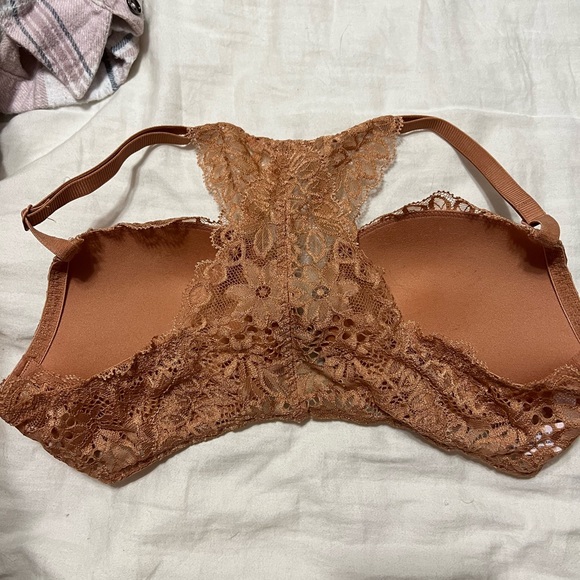 Bra - Picture 2 of 3